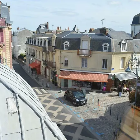 Le Villers-cosy Hyper Centre-wifi-50m Plage !! 公寓